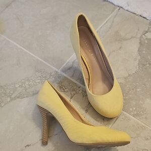 Kelly & Katie Yellow Heels